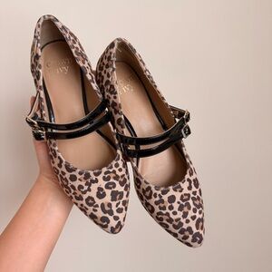 Crown & Ivy Women's Leopard Flats with Black Straps